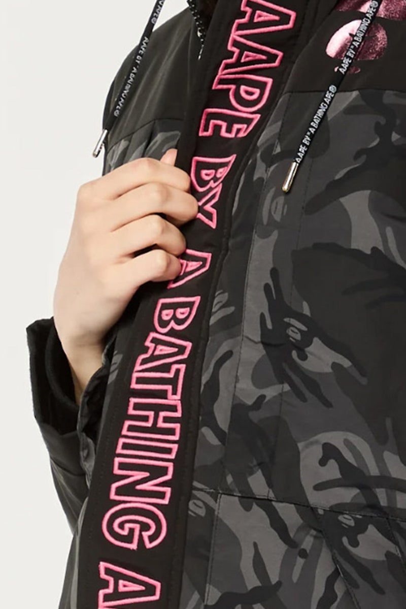 Aape By A Bathing Ape Women Camouflage Puffer Jacket, Multicolor - Image 5